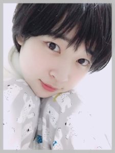 【画像】まるいるいと広瀬すずは似てる？年齢･顔･カップを徹底比較してみた！ ｜ azure skies